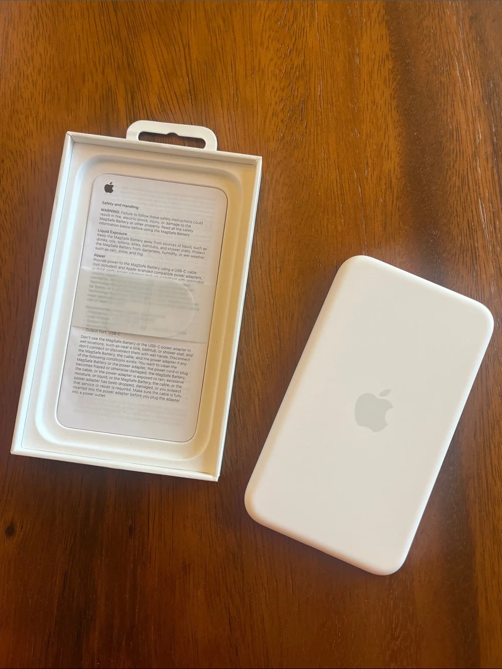 iPhone Air MagSafe Battery